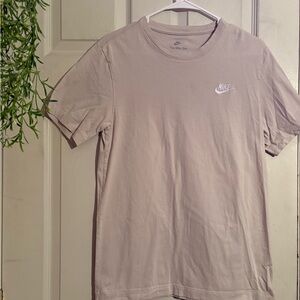 Nike Men's Beige T-Shirt